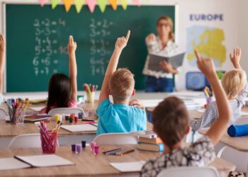 IQSEC ciberseguridad sector educativo