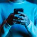 Usan IA para estafas telefónicas mediante clonación de voz