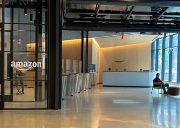 Amazon despedirá de inicio a 14 000 empleados por reorganización