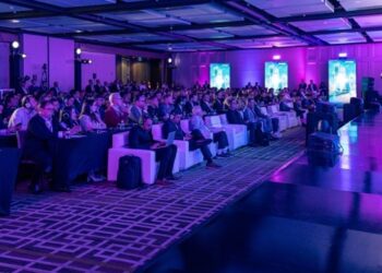 Innovación en Summit Américas Shaping Intelligence 2025 de Hikvision