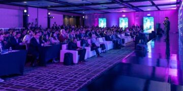 Innovación en Summit Américas Shaping Intelligence 2025 de Hikvision