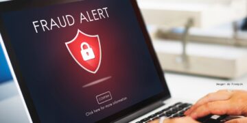 Identidades sintéticas y bots