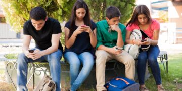 Chile planea restringir redes