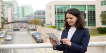 El Salvador digitaliza su economía