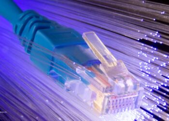 Fibra óptica en IA